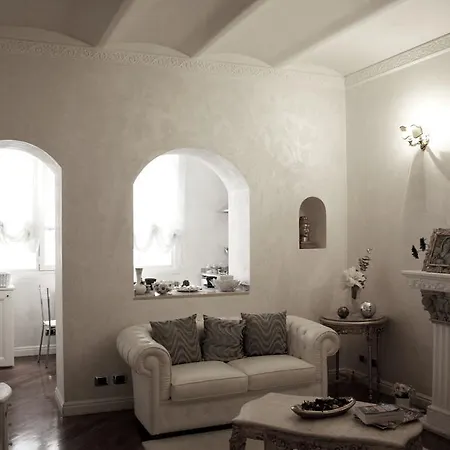 Piazza Di Spagna Maison d'hôtes 2*
