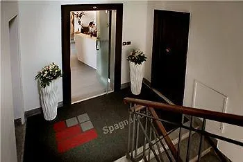 Piazza Di Spagna Pensionat 2*